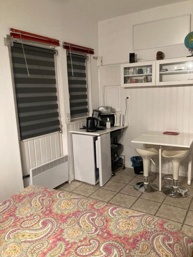 Bed and Breakfast La Coccinelle Нім Екстер'єр фото
