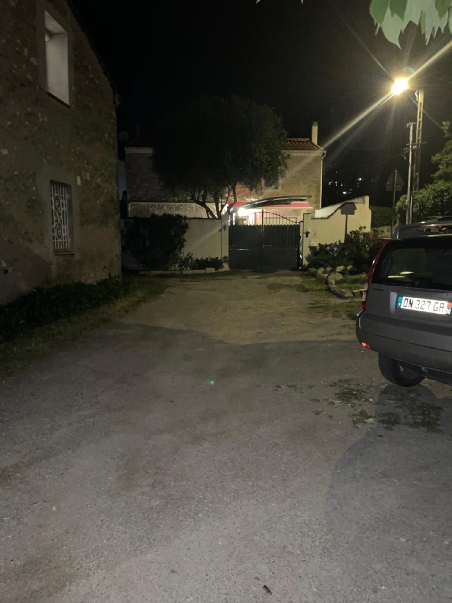 Bed and Breakfast La Coccinelle Нім Екстер'єр фото